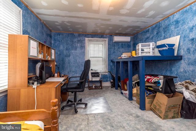 251 WASHINGTON LN, Jenkintown, PA 19046