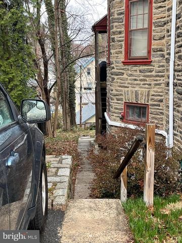 251 WASHINGTON LN, Jenkintown, PA 19046