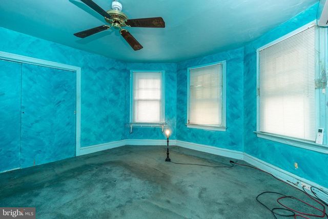 251 WASHINGTON LN, Jenkintown, PA 19046