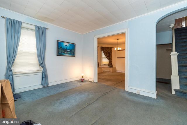 251 WASHINGTON LN, Jenkintown, PA 19046