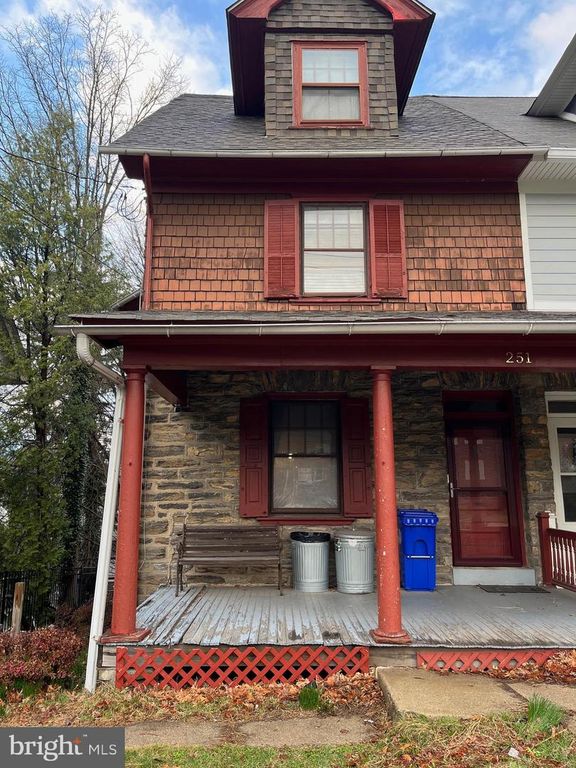 251 WASHINGTON LN, Jenkintown, PA 19046