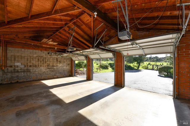 23 Saint Michael Cir, Napa, CA 94558