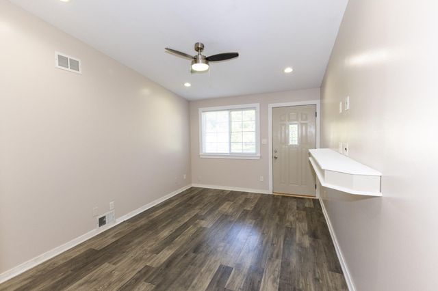 13131-35 Schneider Street, Cedar Lake, IN 46303