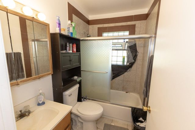 13131-35 Schneider Street, Cedar Lake, IN 46303