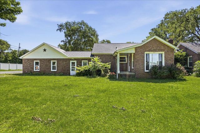 13131-35 Schneider Street, Cedar Lake, IN 46303