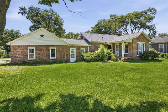 13131-35 Schneider Street, Cedar Lake, IN 46303