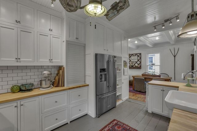 216 S Pearl Street, Granville, OH 43023