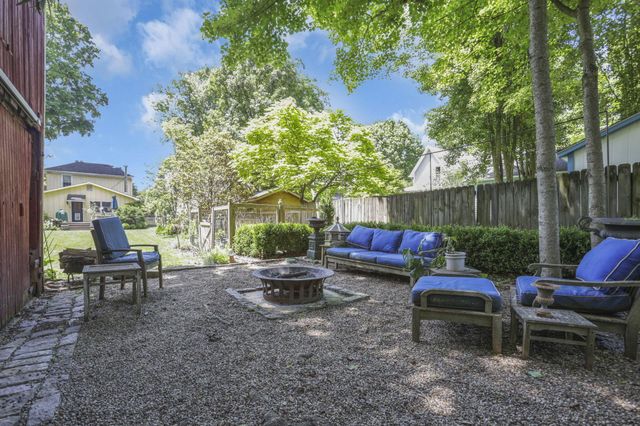 216 S Pearl Street, Granville, OH 43023
