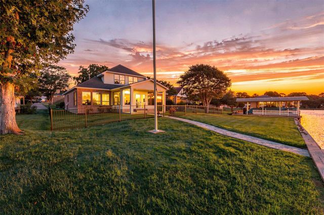 16457 Hunters Trail, Montgomery, TX 77356