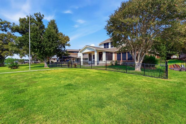 16457 Hunters Trail, Montgomery, TX 77356