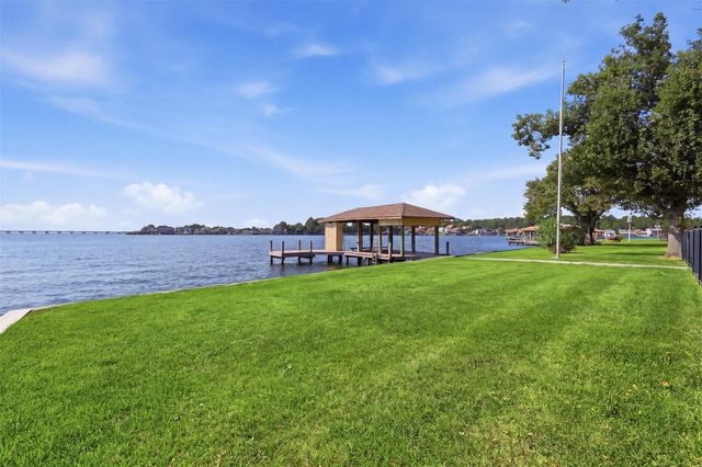 16457 Hunters Trail, Montgomery, TX 77356