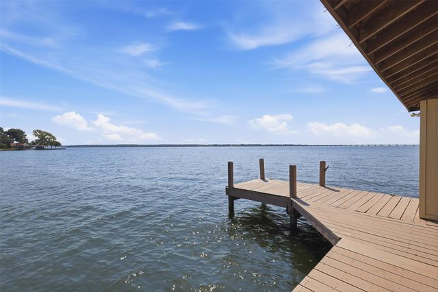 16457 Hunters Trail, Montgomery, TX 77356
