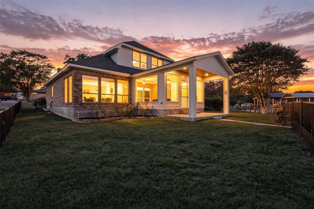 16457 Hunters Trail, Montgomery, TX 77356