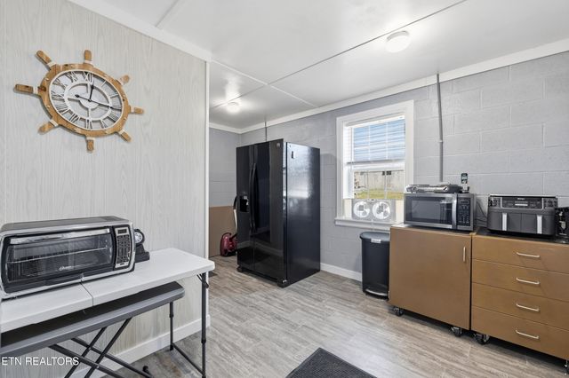 1542 Mandrell Drive, Knoxville, TN 37918