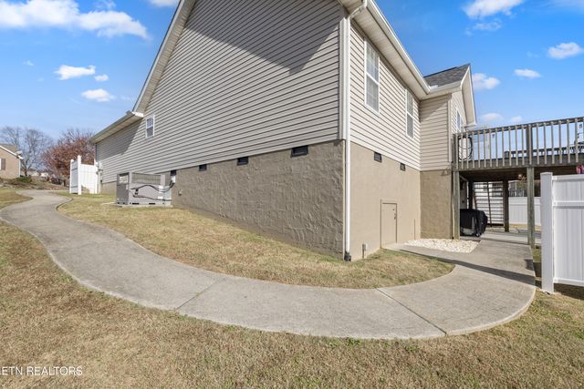 1542 Mandrell Drive, Knoxville, TN 37918