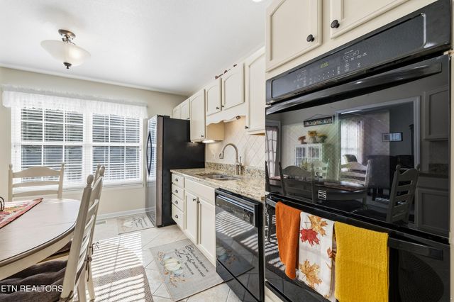 1542 Mandrell Drive, Knoxville, TN 37918