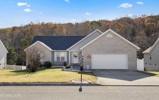 1542 Mandrell Drive, Knoxville, TN 37918