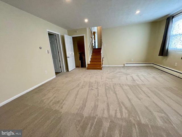 11341 FRANCES DR, Beltsville, MD 20705