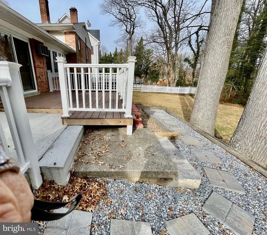 11341 FRANCES DR, Beltsville, MD 20705