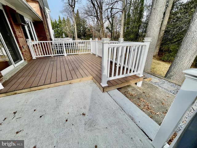 11341 FRANCES DR, Beltsville, MD 20705