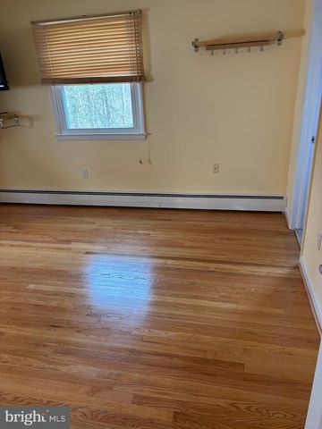 11341 FRANCES DR, Beltsville, MD 20705