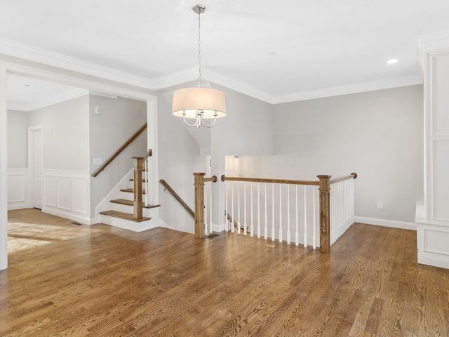 35 Lambert St 35, Boston, MA 02119