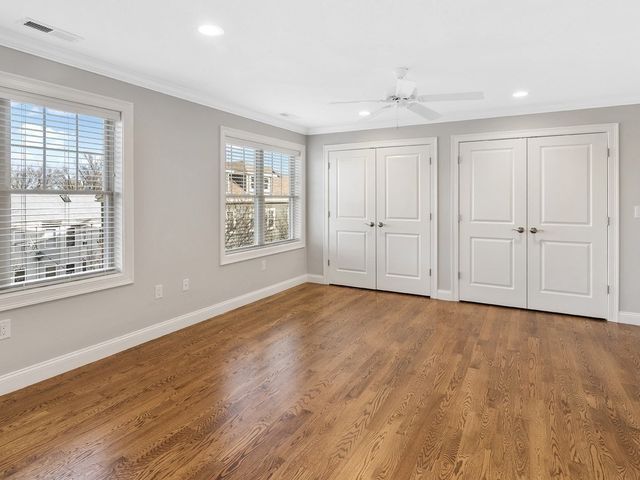 35 Lambert St 35, Boston, MA 02119