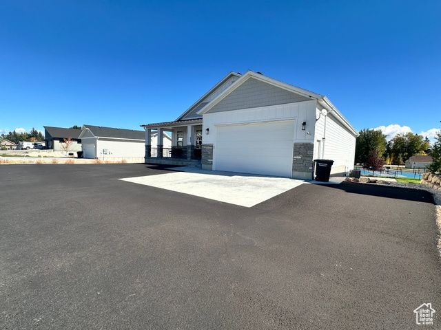 600 S STUMP HOLLOW RD, Garden City, UT 84028
