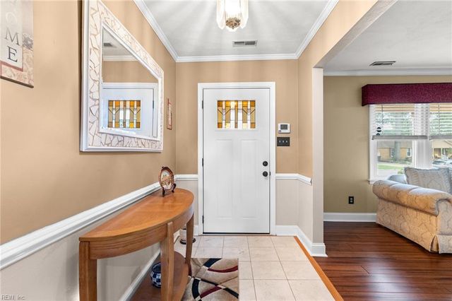 205 Fillmore PL, Chesapeake, VA 23325