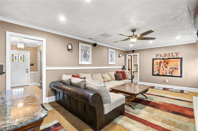 205 Fillmore PL, Chesapeake, VA 23325