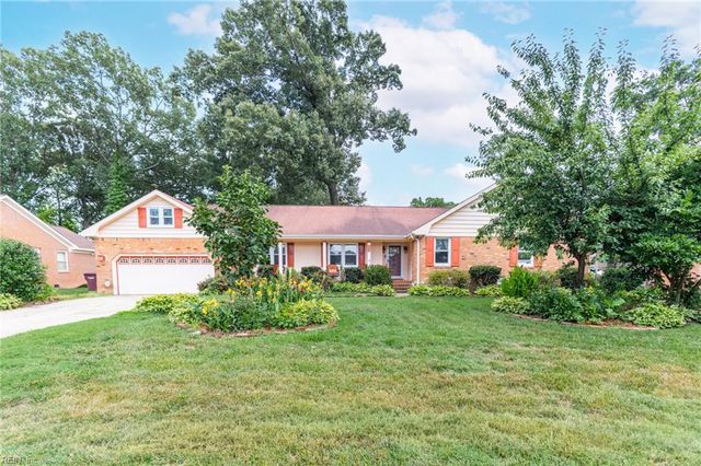205 Fillmore PL, Chesapeake, VA 23325