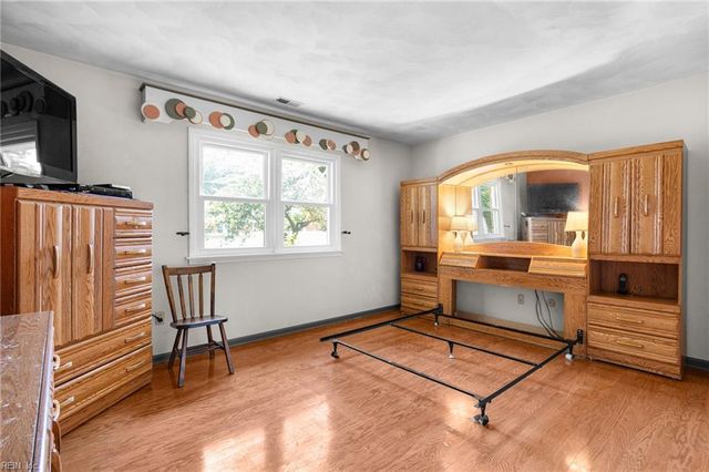205 Fillmore PL, Chesapeake, VA 23325