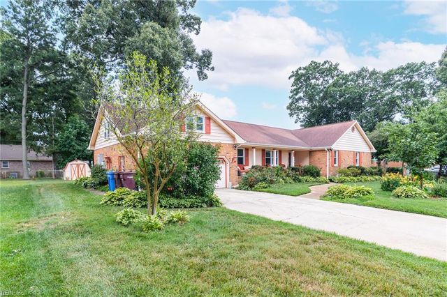 205 Fillmore PL, Chesapeake, VA 23325