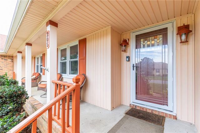 205 Fillmore PL, Chesapeake, VA 23325