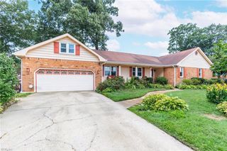 205 Fillmore PL, Chesapeake, VA 23325