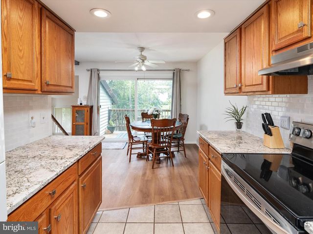1725 LEISURE WAY, Crofton, MD 21114