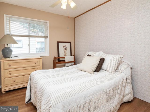 1725 LEISURE WAY, Crofton, MD 21114