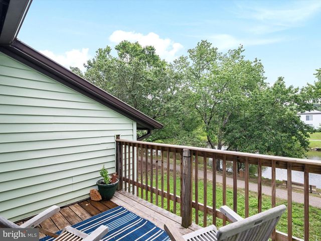 1725 LEISURE WAY, Crofton, MD 21114