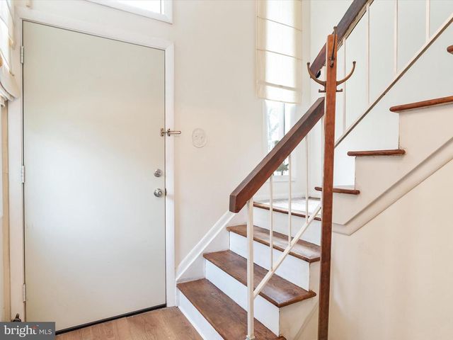 1725 LEISURE WAY, Crofton, MD 21114