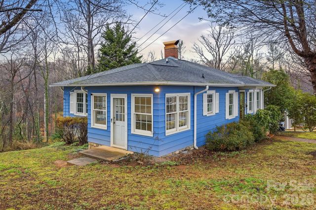 44 Forest Avenue, Granite Falls, NC 28630