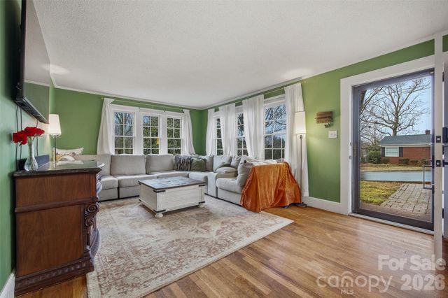 44 Forest Avenue, Granite Falls, NC 28630