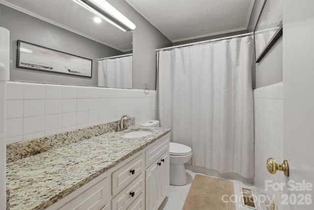 44 Forest Avenue, Granite Falls, NC 28630