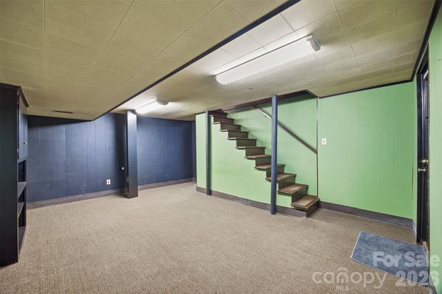 44 Forest Avenue, Granite Falls, NC 28630