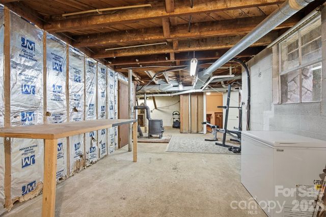 44 Forest Avenue, Granite Falls, NC 28630