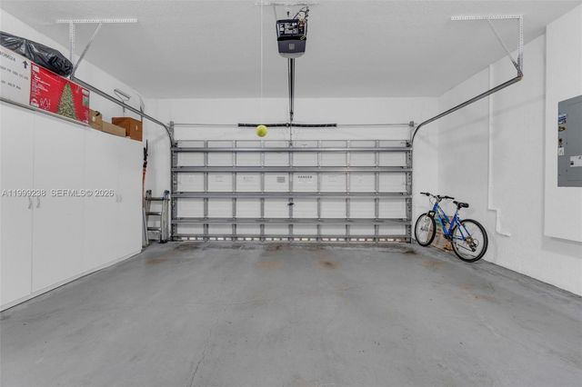 3920 NE 13th Dr, Homestead, FL 33033