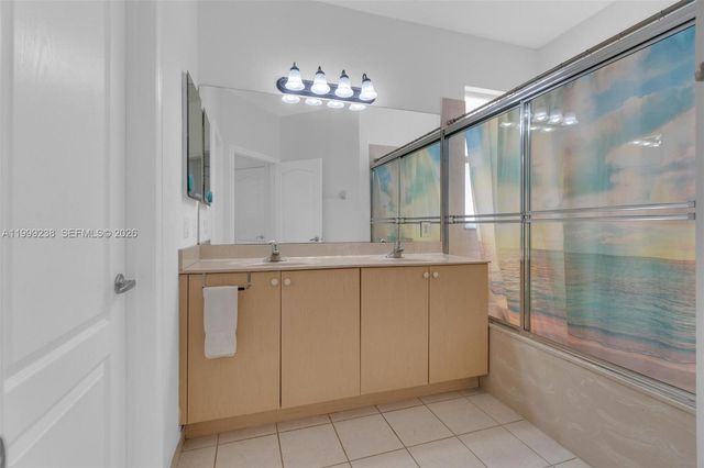 3920 NE 13th Dr, Homestead, FL 33033