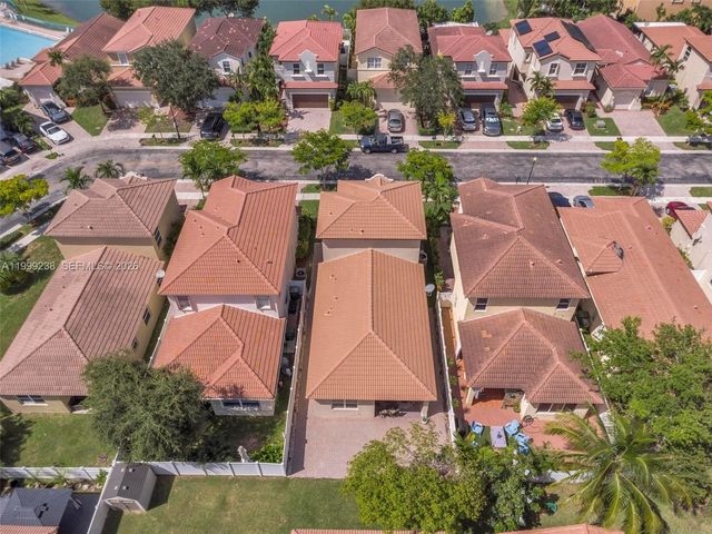 3920 NE 13th Dr, Homestead, FL 33033