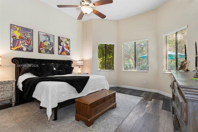 7666 SW 193rd Ln, Cutler Bay, FL 33157