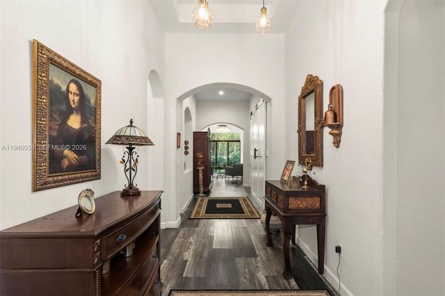 7666 SW 193rd Ln, Cutler Bay, FL 33157