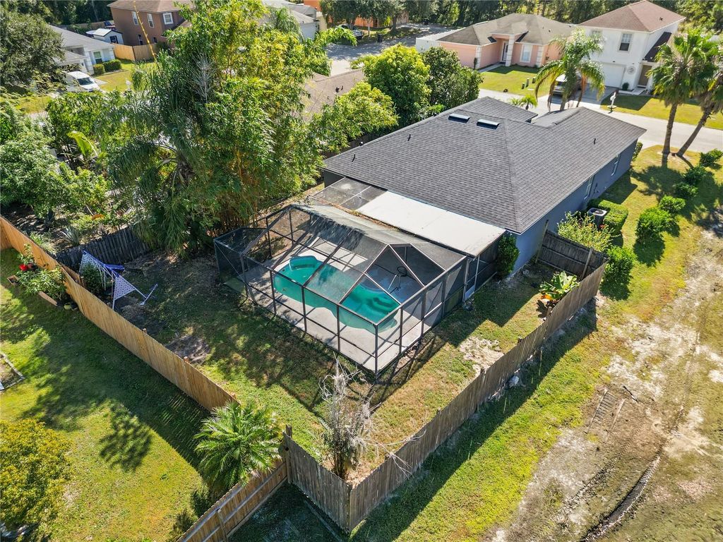 1527 COUNTRY CHASE STREET, Lakeland, FL 33810